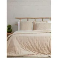 כיסוי קטיפתי מיטה זוגית 220x200 ס''מ דגם Manali מבית ערד טקסטיל - צבע בז'