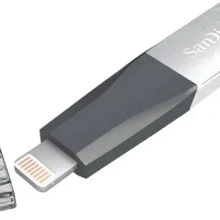 image #1 of זיכרון נייד למכשירי אפל SanDisk iXpand Mini - דגם SDIX40N-032G-GN6NN - נפח 32GB