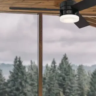 image #5 of מאוורר תקרה 48 אינטש Westinghouse Alta Vista- גוף תאורה LED בצבע שחור, 3 כנפיים בצבע שחור / עץ דובדבן - כולל שלט רחוק