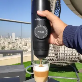 image #1 of מכונת קפה חשמלית ניידת Unispresso Touch