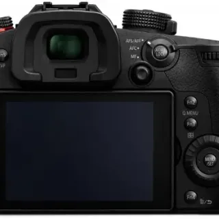 image #2 of מצלמה דיגיטלית ללא מראה Panasonic Lumix DC-GH5S Mirrorless MFT  (גוף בלבד)