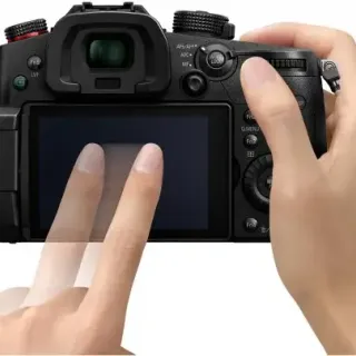 image #7 of מצלמה דיגיטלית ללא מראה Panasonic Lumix DC-GH5S Mirrorless MFT  (גוף בלבד)