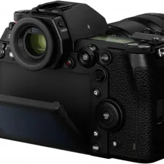 image #8 of מצלמה דיגיטלית ללא מראה Panasonic Lumix DC-S1R Mirrorless Full Frame + עדשת קיט 24-105mm F/4