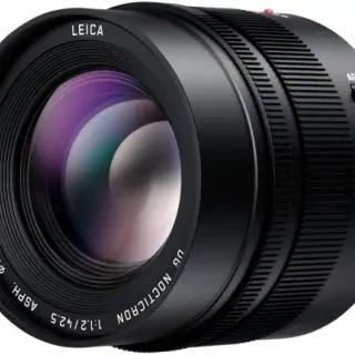 image #0 of עדשת Panasonic Leica DG Nocticron 42.5mm f/1.2 ASPH. POWER O.I.S. MFT