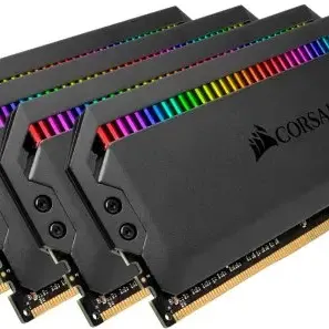 image #1 of זיכרון למחשב Corsair Dominator Platinum RGB 4x8GB DDR4 3200MHz CL16