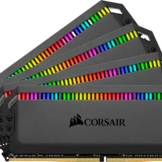 image #0 of זיכרון למחשב Corsair Dominator Platinum RGB 4x8GB DDR4 3200MHz CL16