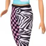 image #0 of ברבי בלונדינית עם חולצת מאליבו ומכנס טייץ - סדרת פאשניסטה מבית Mattel 