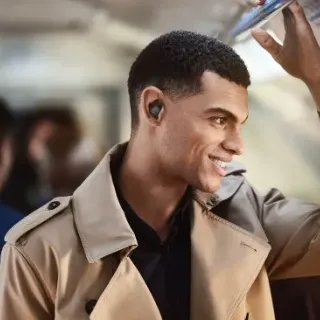 image #11 of מציאון ועודפים - אוזניות Bluetooth אלחוטיות True Wireless עם מיקרופון Jabra Elite 7 Pro - צבע טיטניום / שחור