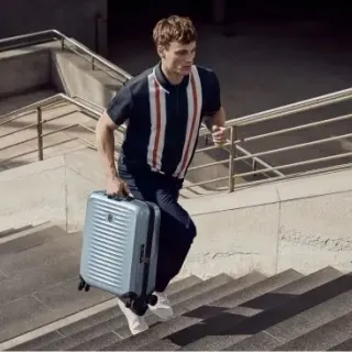 image #7 of מזוודה קשיחה 21.7 אינץ' Victorinox Airox Hard Carry-On Bag - כחול בהיר 