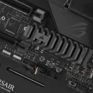 image #1 of כונן Corsair Force MP600 PRO XT PCIe NVMe M.2 2280 4TB SSD
