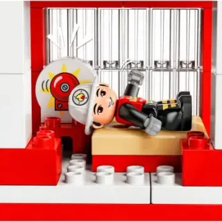 image #8 of תחנת מכבי אש ומסוק כיבוי אש LEGO Duplo 10970