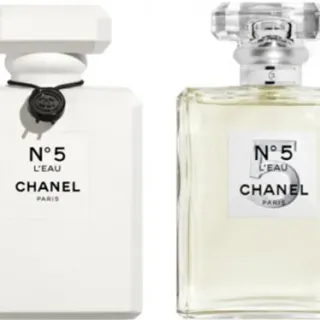 image #0 of בושם לאישה 100 מ''ל Chanel No.5 L'Eau או דה טואלט E.D.T - עיצוב חדש