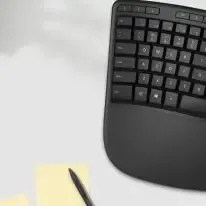 image #1 of מקלדת ארגונומית חוטית Microsoft Wired Ergonomic Keyboard  - דגם LXM-00016 (אריזת Retail) - צבע שחור - עברית / אנגלית